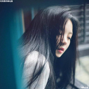 欧美六十路老妇
