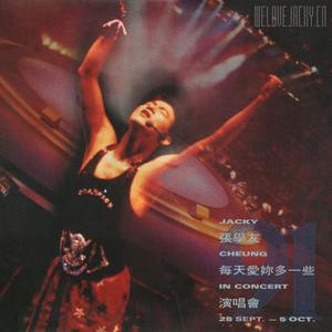 欧美六十路老妇
